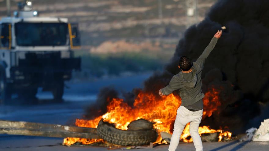Israel reprime manifestación de palestinos en apoyo a presos