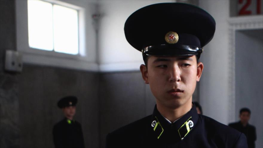 Agentes de la Policía de Corea del Norte, en Pyongyang, la capital norcoreana.