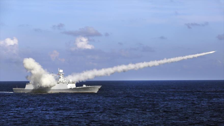 China lanza misil cerca de Corea del Norte