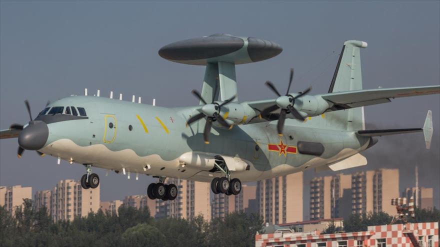 Avión espía KJ-500 de fabricación china.
