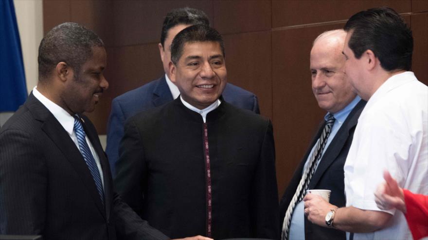 Chile y Bolivia se reunieron para resolver problemas fronterizos Chile y Bolivia se reunieron para resolver problemas fronterizos