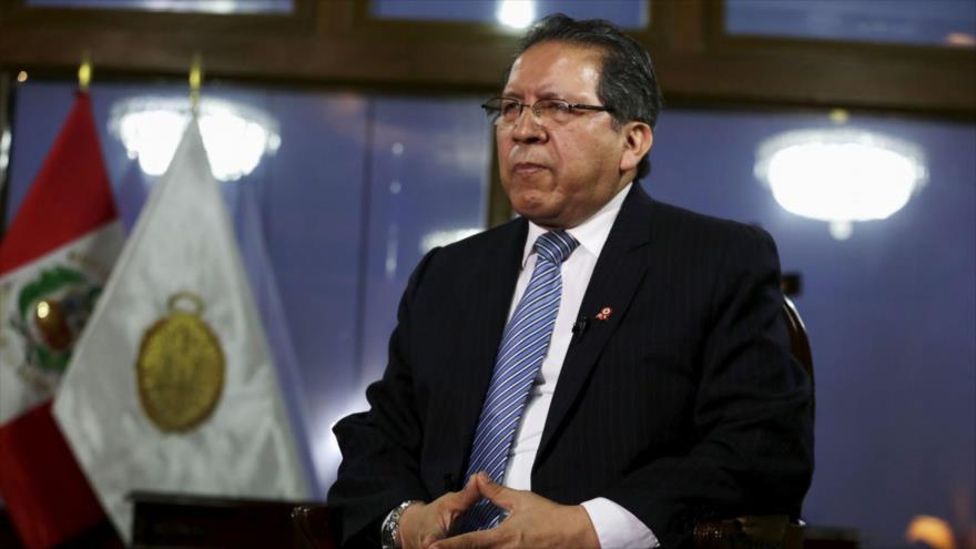 El fiscal de la Nación de Perú, Pablo Sánchez, durante una entrevista con Reuters en Lima (capital), 17 de julio de 2015.