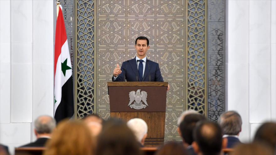 El presidente de Siria, Bashar al-Asad, pronuncia un discurso ante el cuerpo diplomático sirio, Damasco, 20 de agosto de 2017.