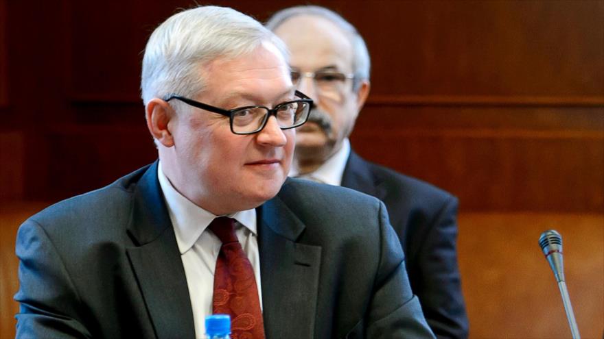 El viceministro de Asuntos Exteriores de Rusia, Serguéi Ryabkov, asiste a un acto oficial en Moscú.