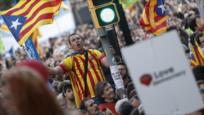 Tensión política paraliza inversiones económicas en Cataluña