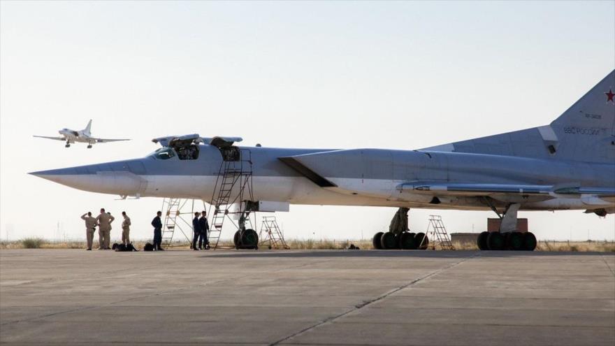 Aviones de guerra de Rusia desplegados en la base aérea de Hmeimim en oeste de Siria.