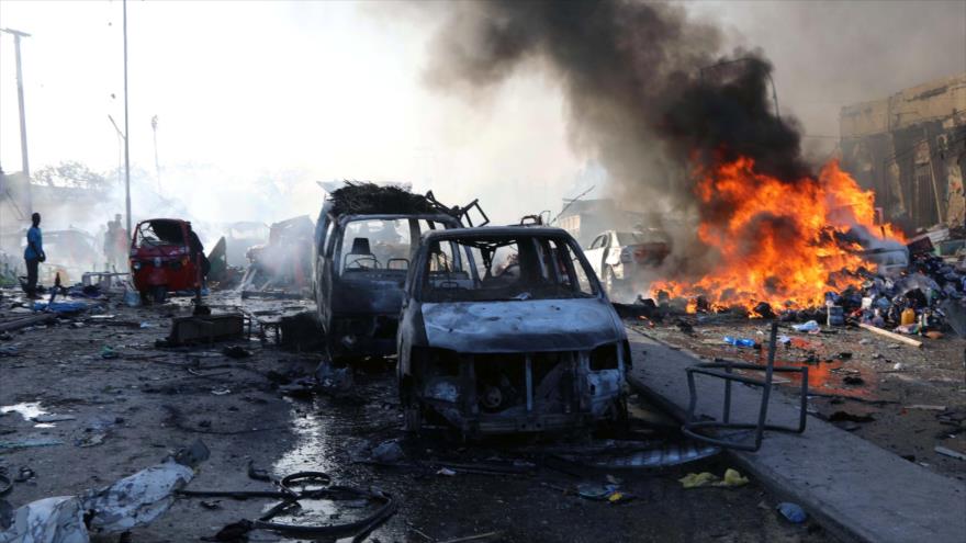 30 muertos tras ataques con camiones bomba — Somalia 30 muertos tras ataques con camiones bomba — Somalia