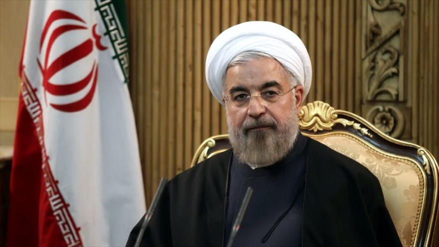 Si rompen pacto nuclear, lo haremos tiras: Líder supremo de Irán