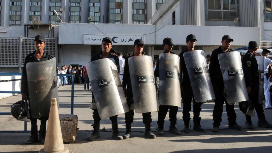 Mueren 16 policías en enfrentamiento contra terroristas en Egipto Mueren 16 policías en enfrentamiento contra terroristas en Egipto