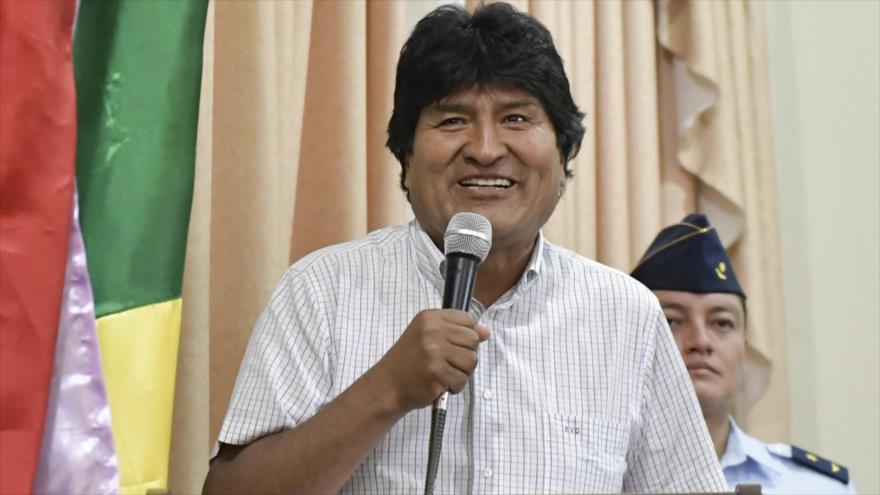 El presidente de Bolivia, Evo Morales, ofrece discurso durante un acto oficial en la ciudad boliviana de Trinidad, 25 de octubre de 2017. 