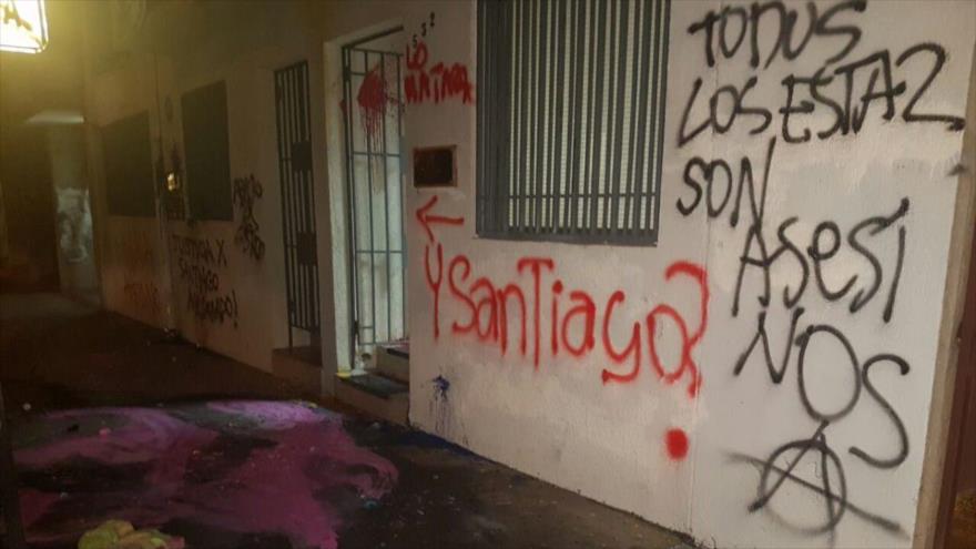 Nuevo ataque a Consulado de Argentina en Chile por muerte de Maldonado Nuevo ataque a Consulado de Argentina en Chile por muerte de Maldonado