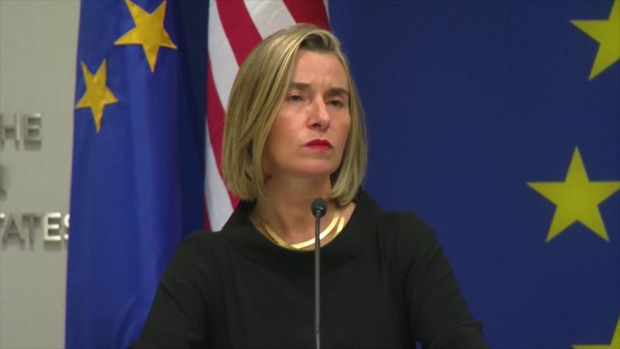 La jefa de la Diplomacia de la UniÃ³n Europea (UE), Federica Mogherini, en una rueda de prensa en Washington, capital de EE.UU., 7 de noviembre de 2017.