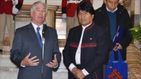 Morales rechaza reunirse con diplomático saliente de EEUU
