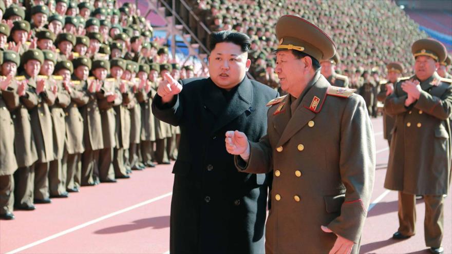 El lÃ­der norcoreano, Kim Jong-un, se reÃºne con el personal militar y polÃ­tico en un lugar desconocido.