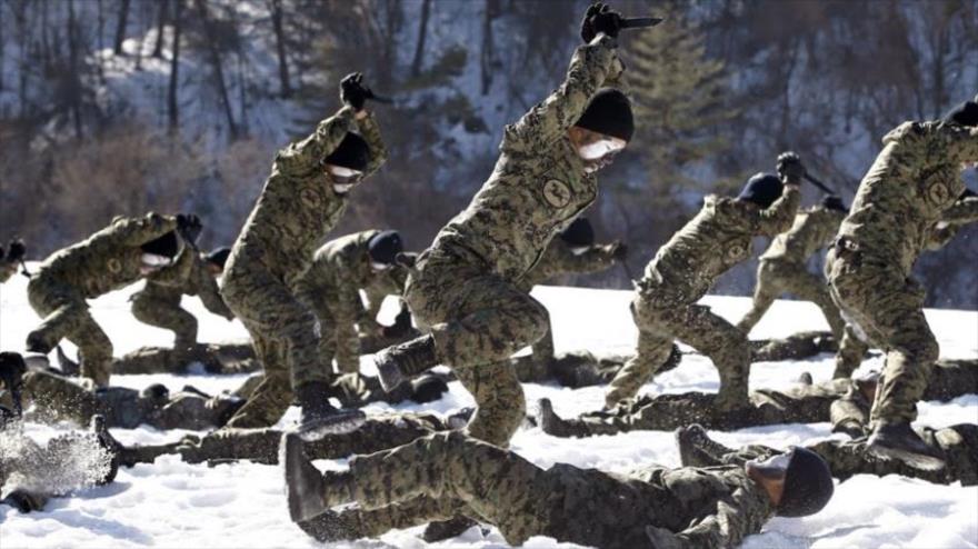 Fuerzas especiales de Corea del Sur en un campo de entrenamiento.