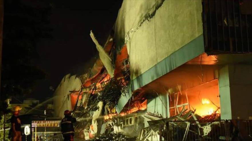 Al menos 37 personas mueren en incendio en Filipinas