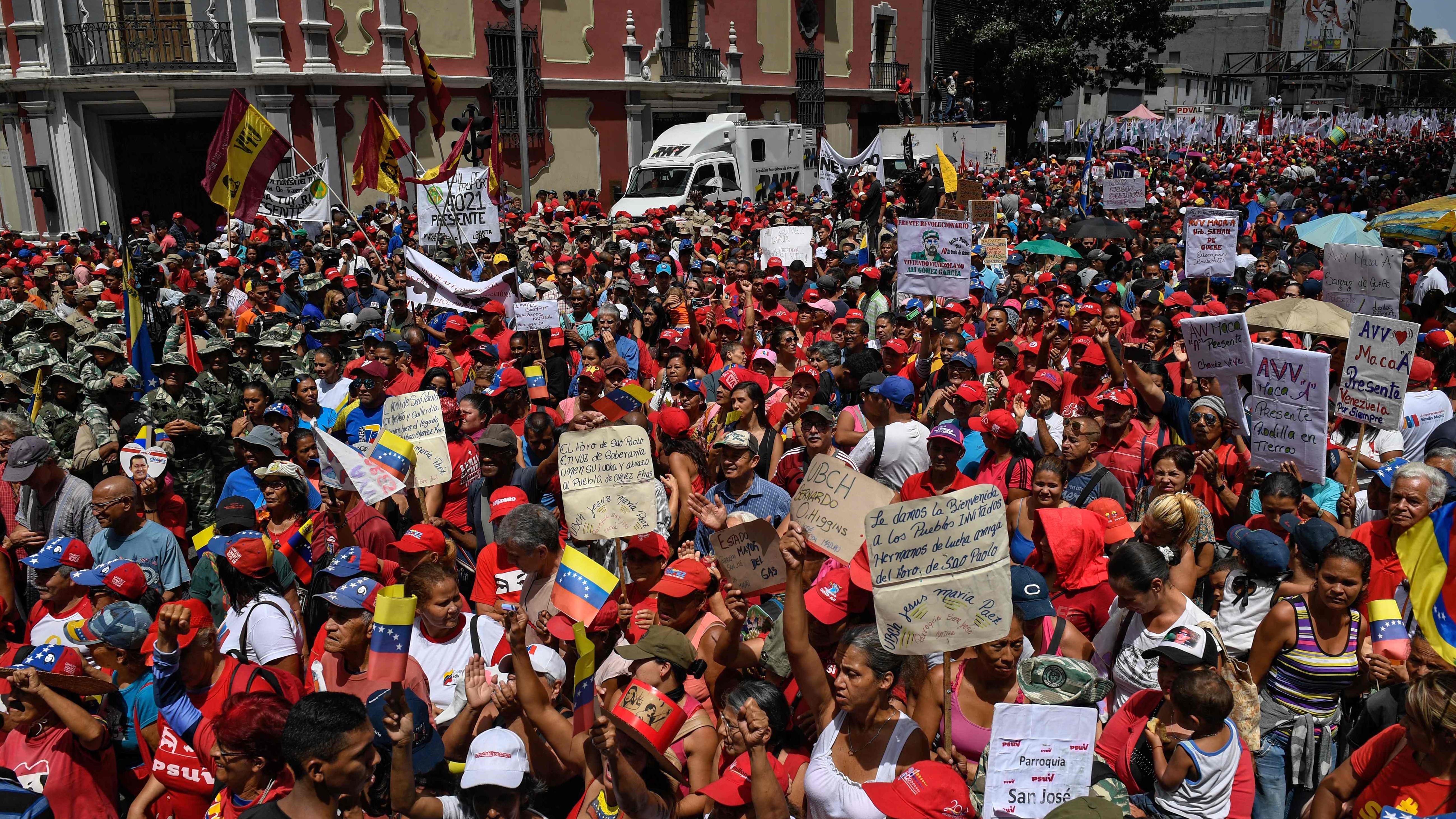 Venezolanos marchan en rechazo al imperialismo norteamericano