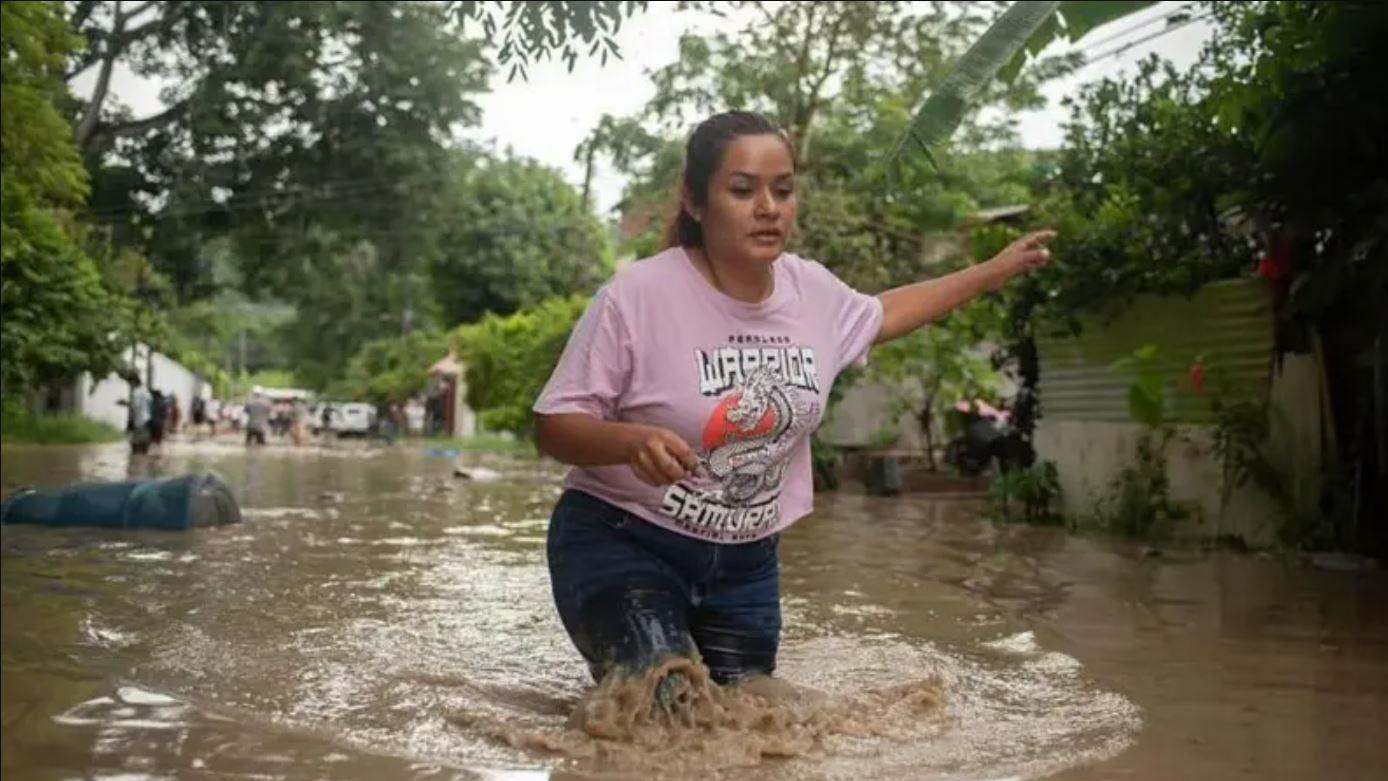 Inundaciones en México dejan decenas de muertos y heridos
