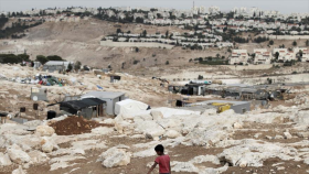 Israel expropia tierras palestinas para establecer vertedero