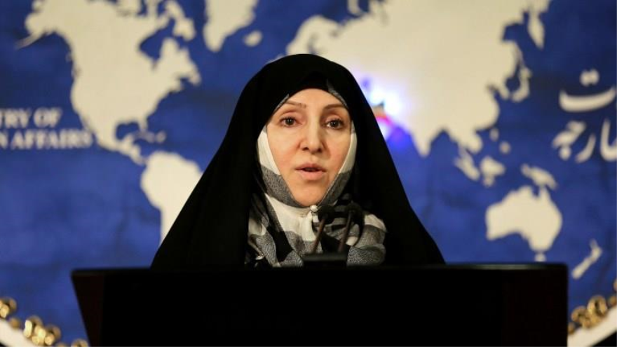 La portavoz de la Cancillería iraní, Marzie Afjam.