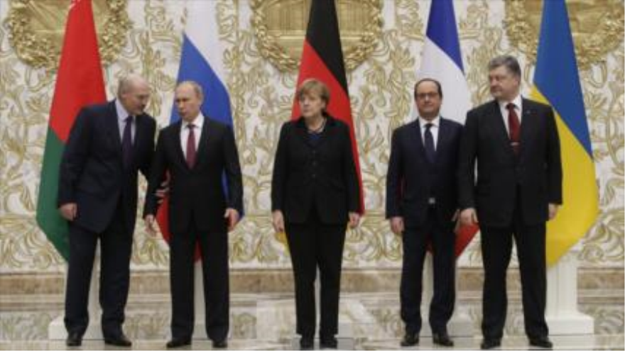 Los líderes políticos europeos tras acordar acuerdo Minsk II