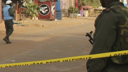 Al menos tres muertos en un ataque contra base de ONU en Malí 