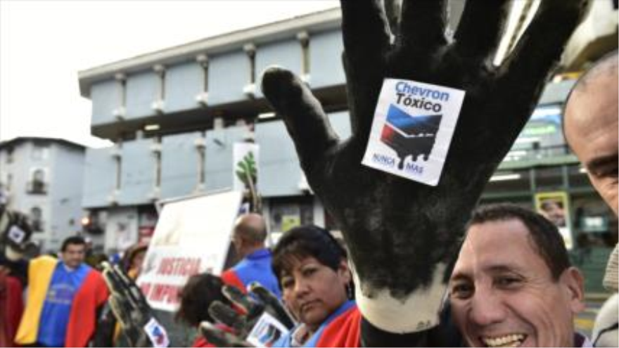 Manifestantes denuncian actividades de Chevron en Ecuador 