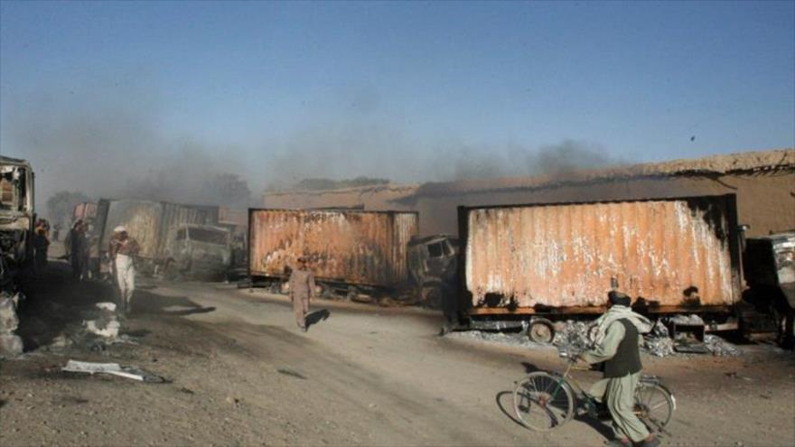 Ataque de Talibán a vehículos en Qazni, en el este de Afganistán