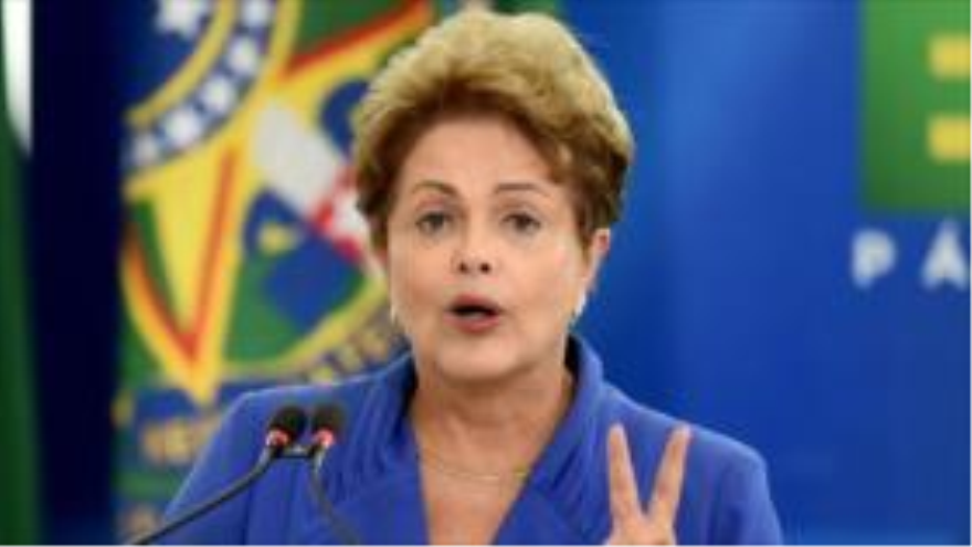 La presidenta de Brasil, Dilma Rousseff, durante un discurso en el Palacio presidencial de Planalto, en Brasilia (capital). 18 de marzo de 2015