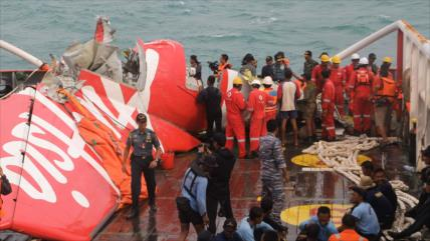 Indonesia declara “finalizada” búsqueda de víctimas del vuelo de AirAsia