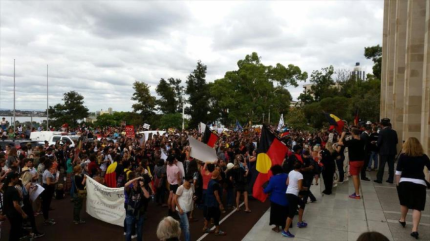 Protesta en Australia contra cierre de comunidades aborígenes
