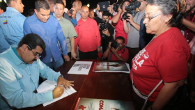 Venezuela se moviliza para estampar firma antimperialista