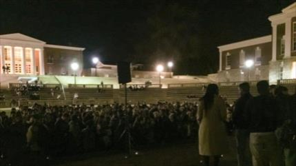 Estudiantes de Virginia protestan por maltratos a compañero Martese Johnson