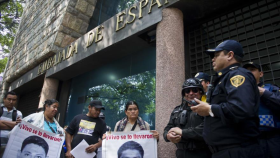 Padres de 43 desaparecidos boicotean elecciones de Guerrero 