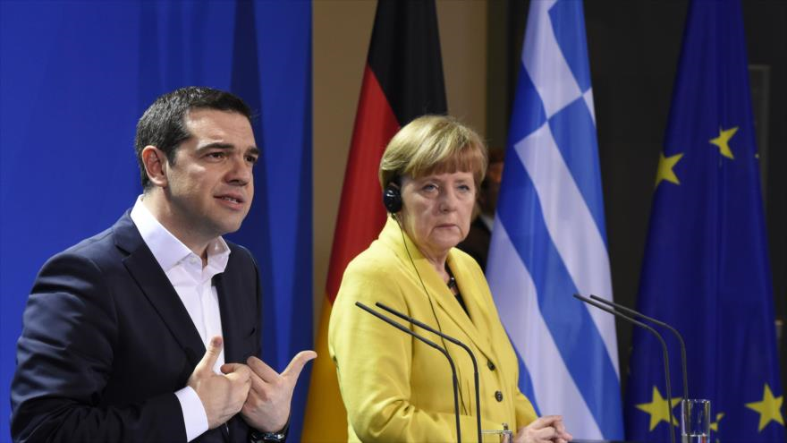 Tsipras viaja a Alemania para abordar programa de rescate de Atenas