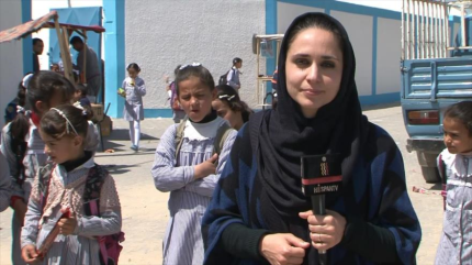Malala dona su premio para reconstruir colegios en Gaza