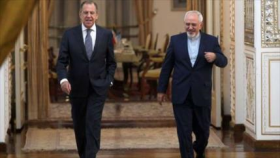 Zarif y Lavrov abordan proceso de diálogos Irán-G5+1