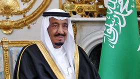 Rey saudí condiciona diálogos con grupos políticos yemeníes