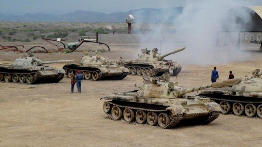 Fuerzas yemeníes en el aeropuerto de Adén 31 de marzo de 2015