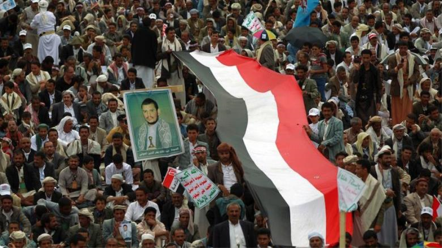 Una manifestación en Saná, capital de Yemen en apoyo al movimiento popular Ansarolá