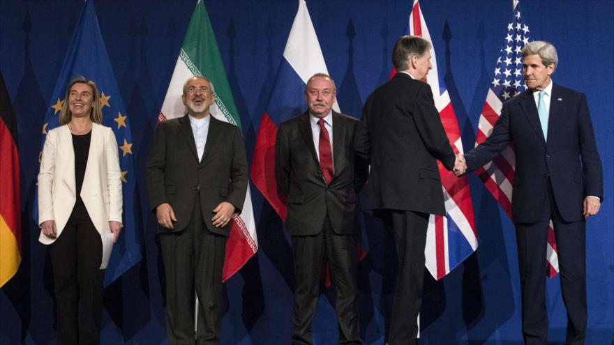 Representantes de EEUU, el Reino Unido, Rusia, Irán y la UE (de derecha a la izquierda) en Suiza. El 2 de abril de 2015