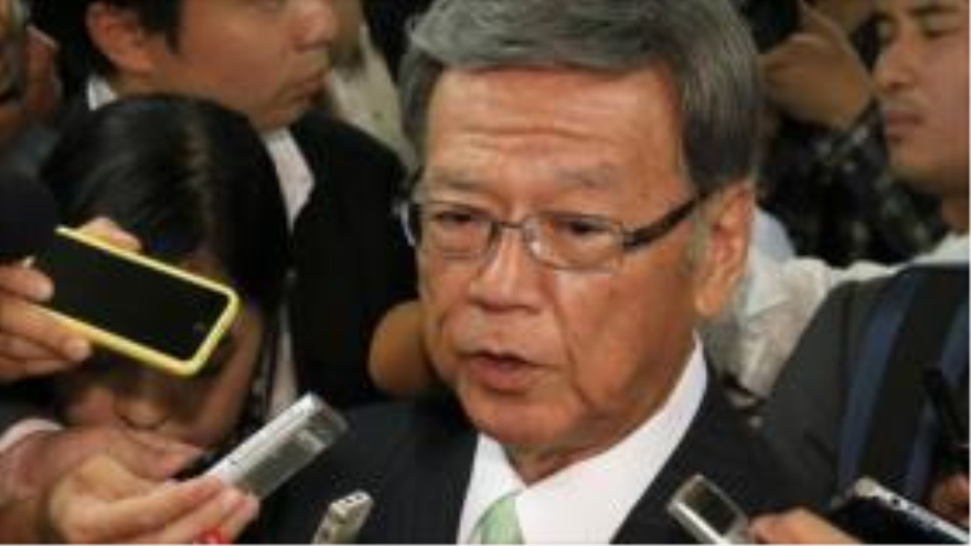 El gobernador de Okinawa, Takeshi Onaga