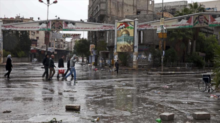 2000 refugiados evacuados del campo de Al-Yarmuk