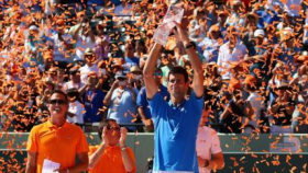 Djokovic bate a Murray en la final del Masters 1000 de Miami