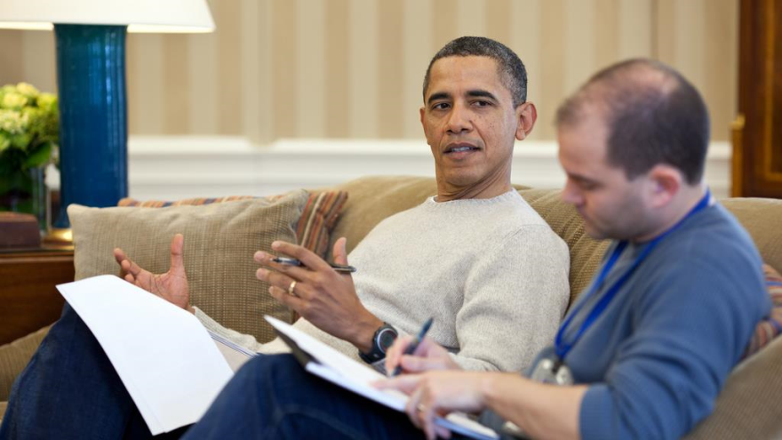 El presidente estadounidense, Barack Obama, junto al asesor de seguridad de la Casa Blanca, Ben Rhodes.
