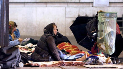 Medio millón de familias francesas sufrirán recortes en prestaciones