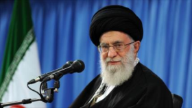 Líder iraní condena silencio de Occidente ante bombardeos en Yemen