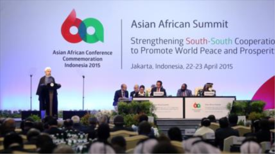El presidente de Irán, Hasan Rohani pronuncia su discurso en la Conferencia Asiático-Africana en la capital indonesia, Yakarta. 22 de Abril 2015
