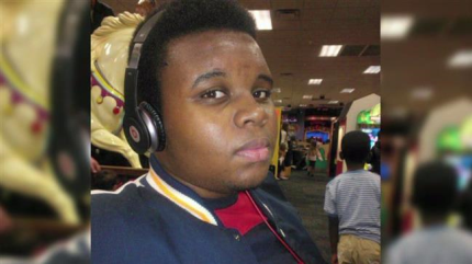  Padres de Brown presentarán una demanda civil contra Ferguson 