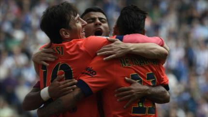 Barcelona vence a Espanyol en la liga española